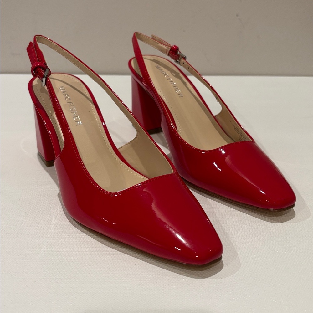 Closet closing next month!! NEW Marc Fisher Lethe Slingback Pump $99